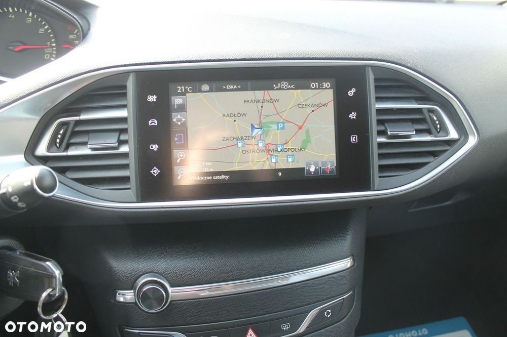 Peugeot 308 - 16