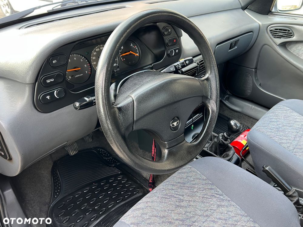 Daewoo Espero - 15