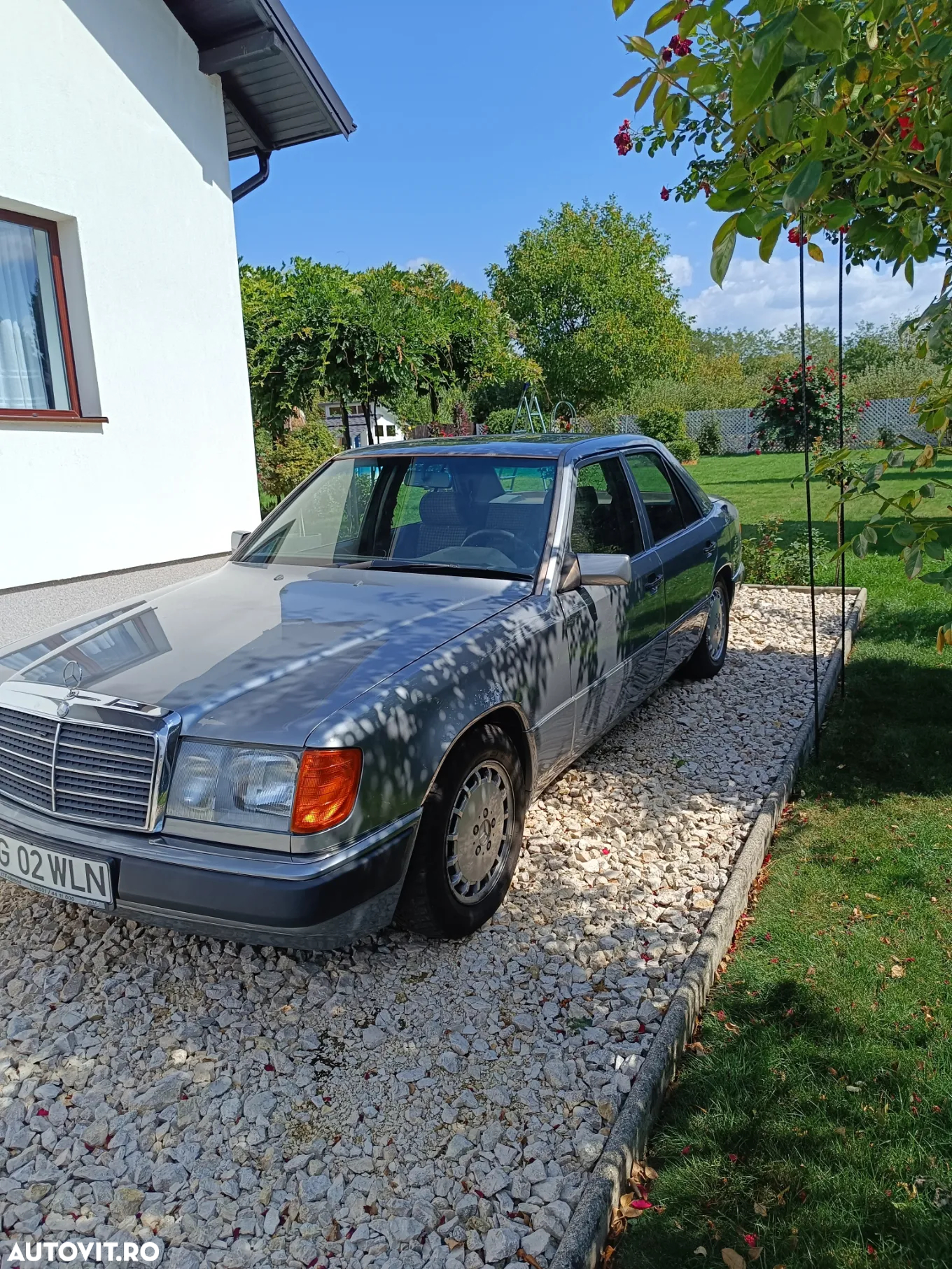 Mercedes-Benz E - 4