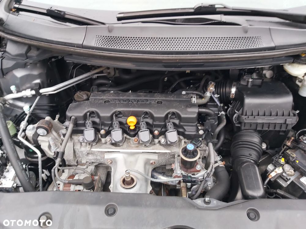 Honda Civic 1.8 i-VTEC Sport Black Edition - 17