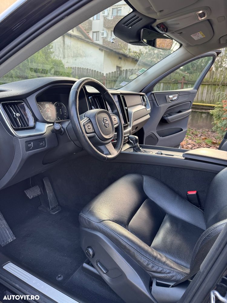 Volvo XC 60 D4 Geartronic Momentum - 4