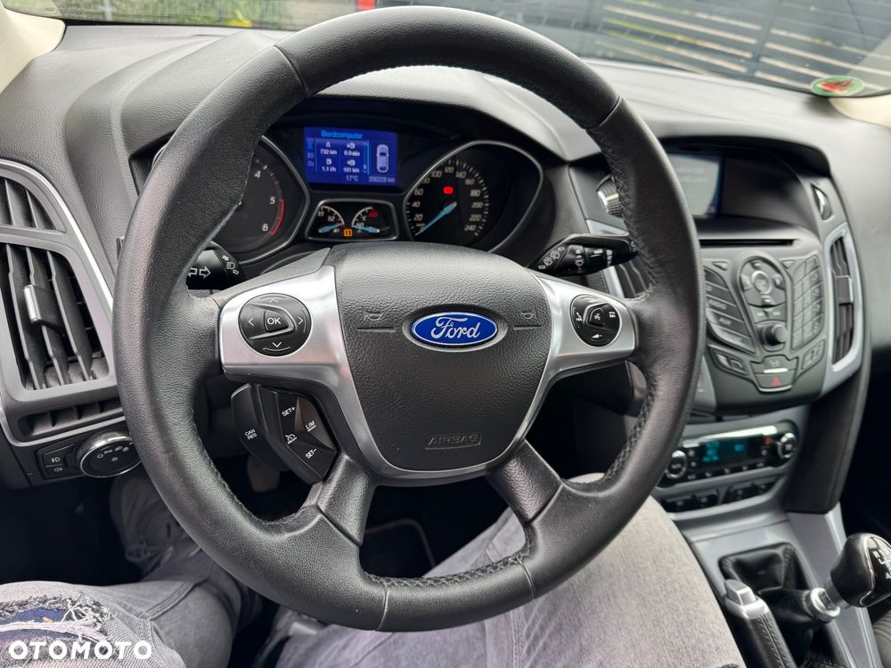 Ford Focus - 12