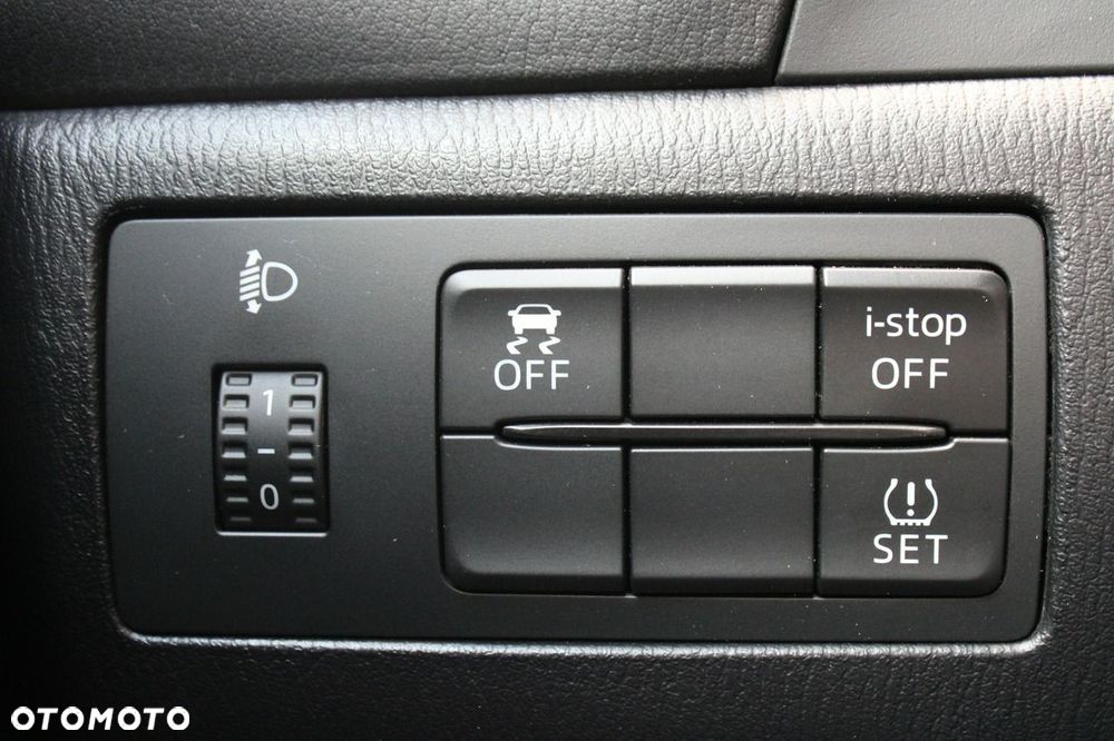 Mazda 3 SKYACTIV-G 120 Center-Line - 24