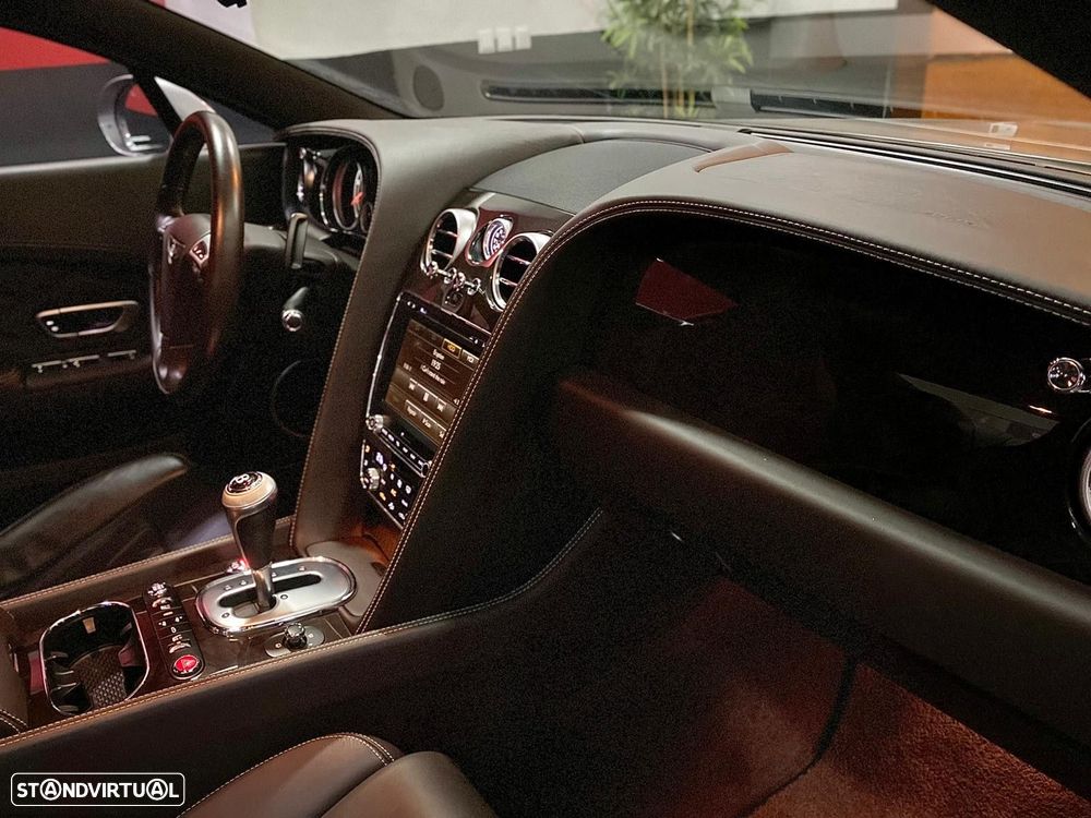 Bentley Continental GT V8 - 27
