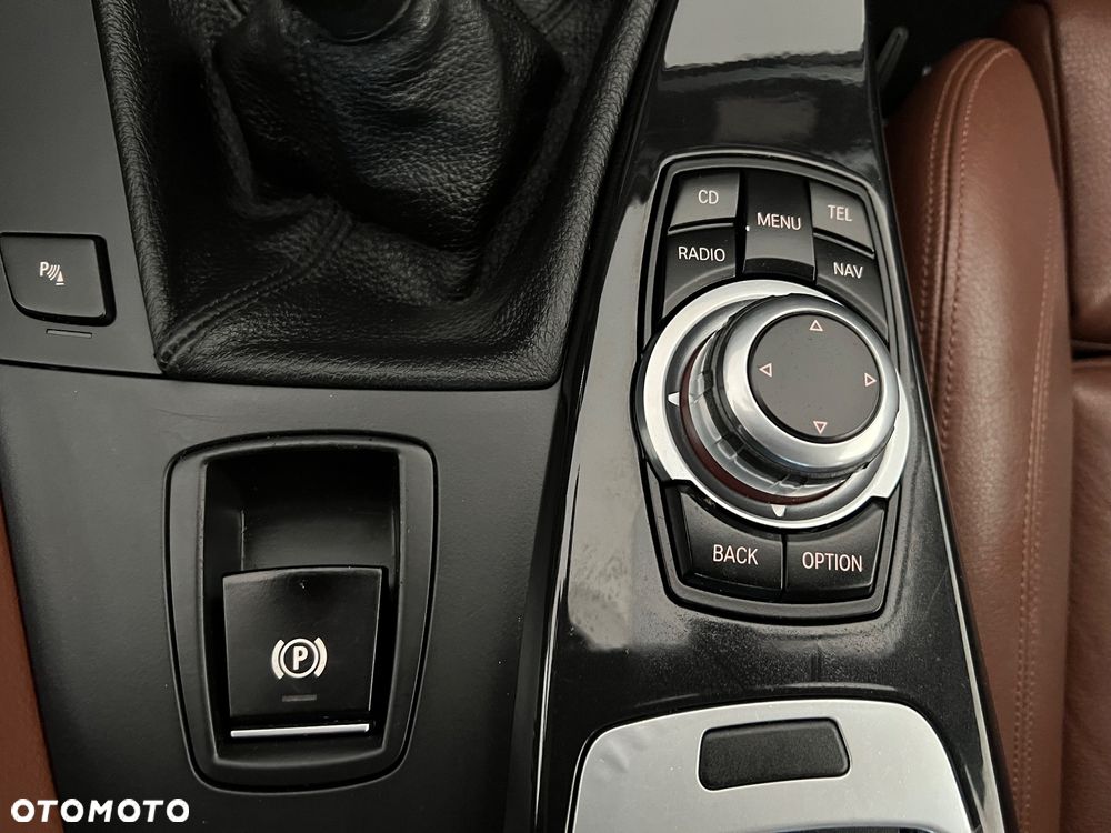 BMW Seria 5 520d Edition Fleet Exclusive - 35