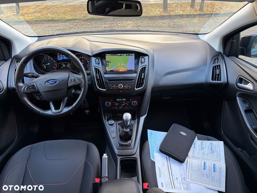 Ford Focus 1.5 EcoBoost STart-Stopp-System ST-LINE - 23