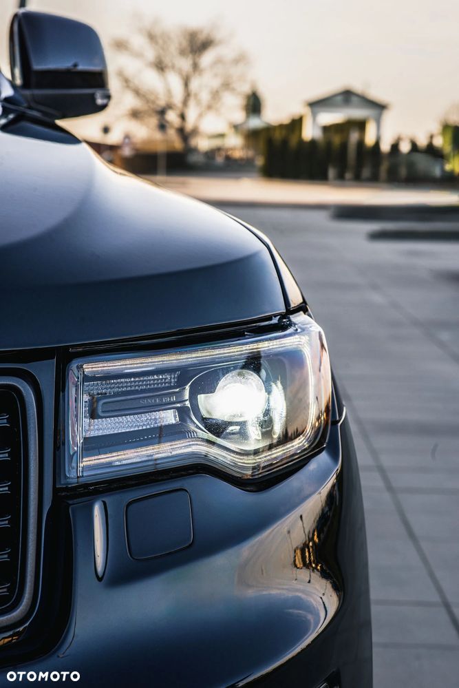 Jeep Grand Cherokee 5.7 V8 HEMI 4WD Automatik Overland - 29