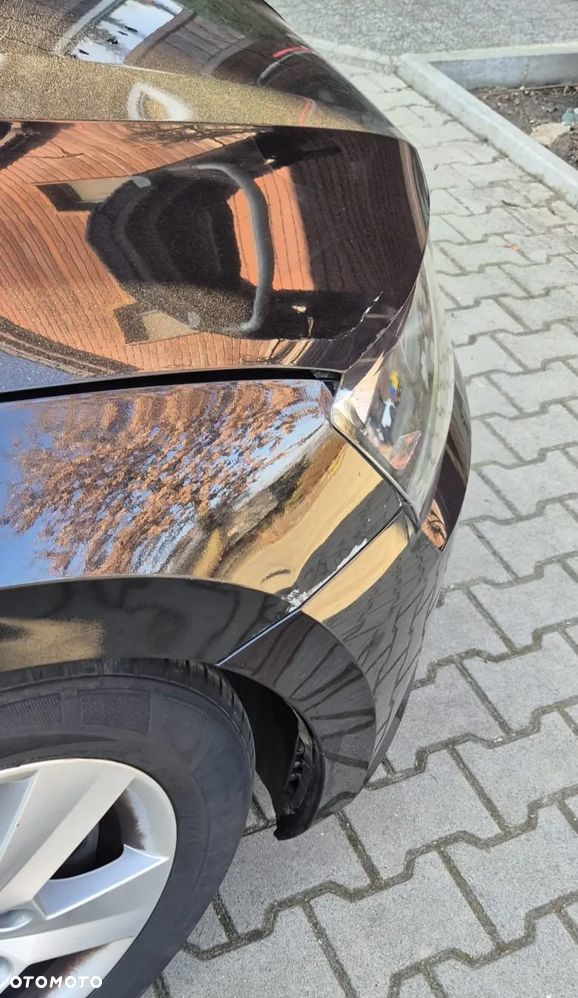 Skoda Superb 2.0 TDI DSG Ambition - 4