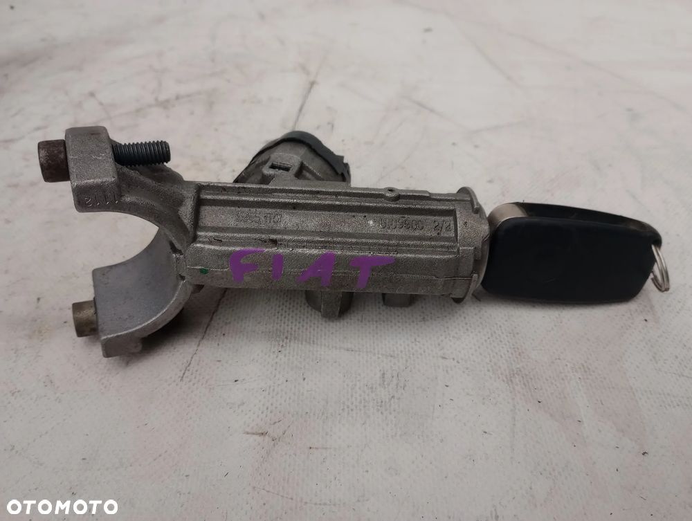 Fiat Ducato Stacyjka Zapłonowa Kluczyk 0109900 8365TRW - 1