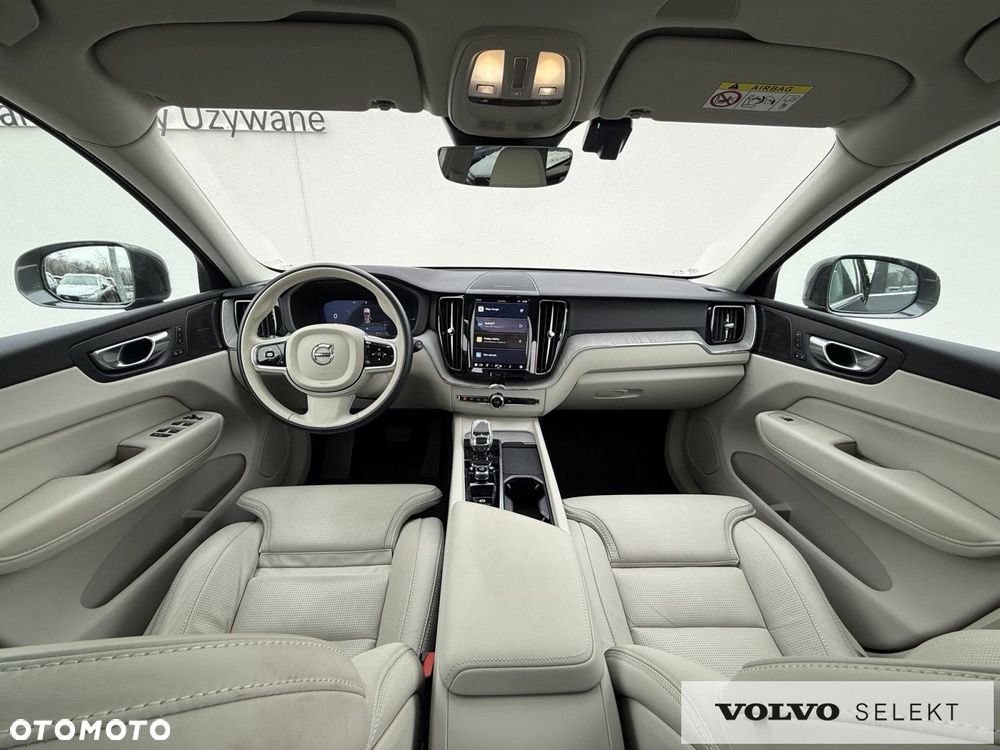 Volvo XC 60 - 35
