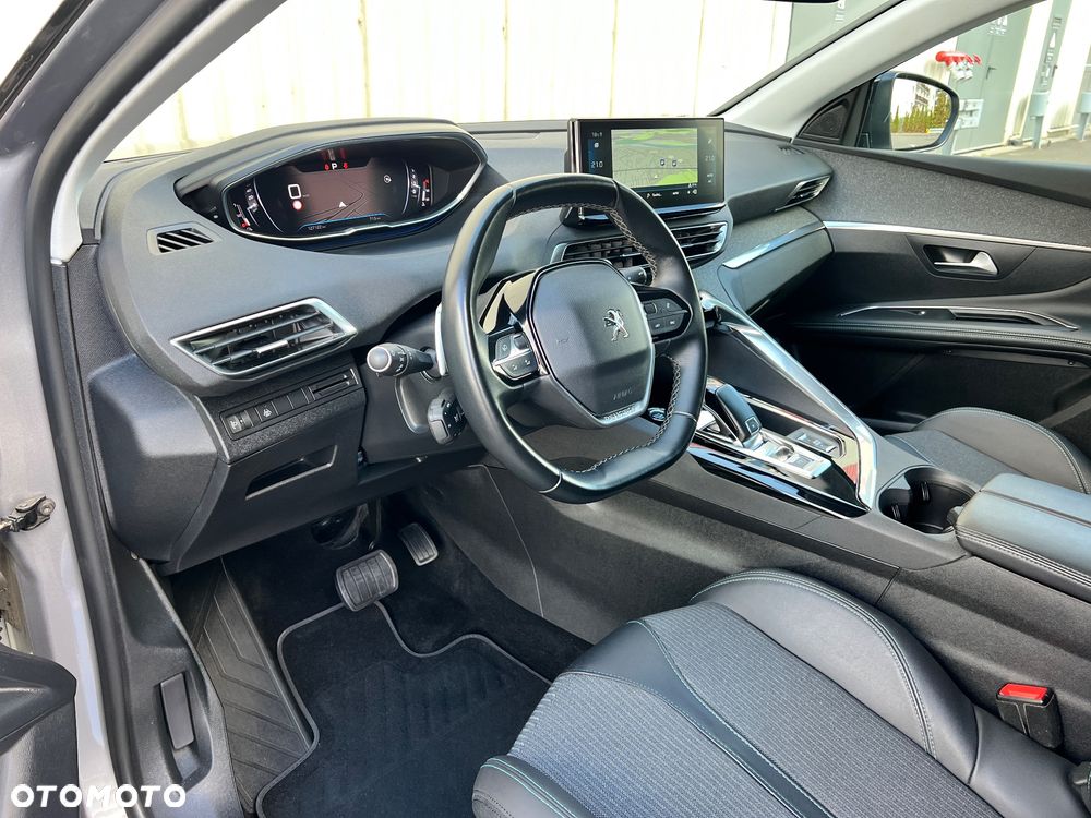 Peugeot 3008 1.5 BlueHDi Allure Pack S&S EAT8 - 13