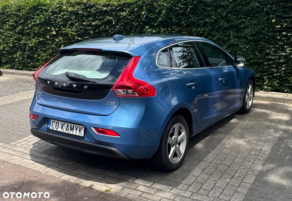 Volvo V40 D2 Momentum - 8