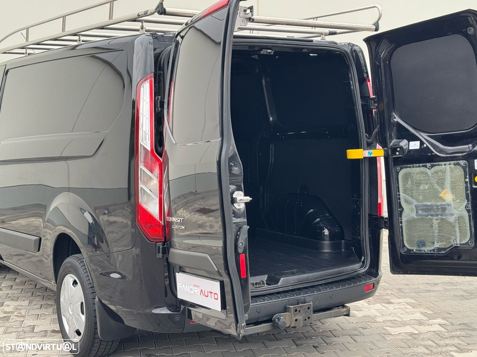 Ford Transit Custom 300L1 2.0 H1-T.B.Ambiente - 17