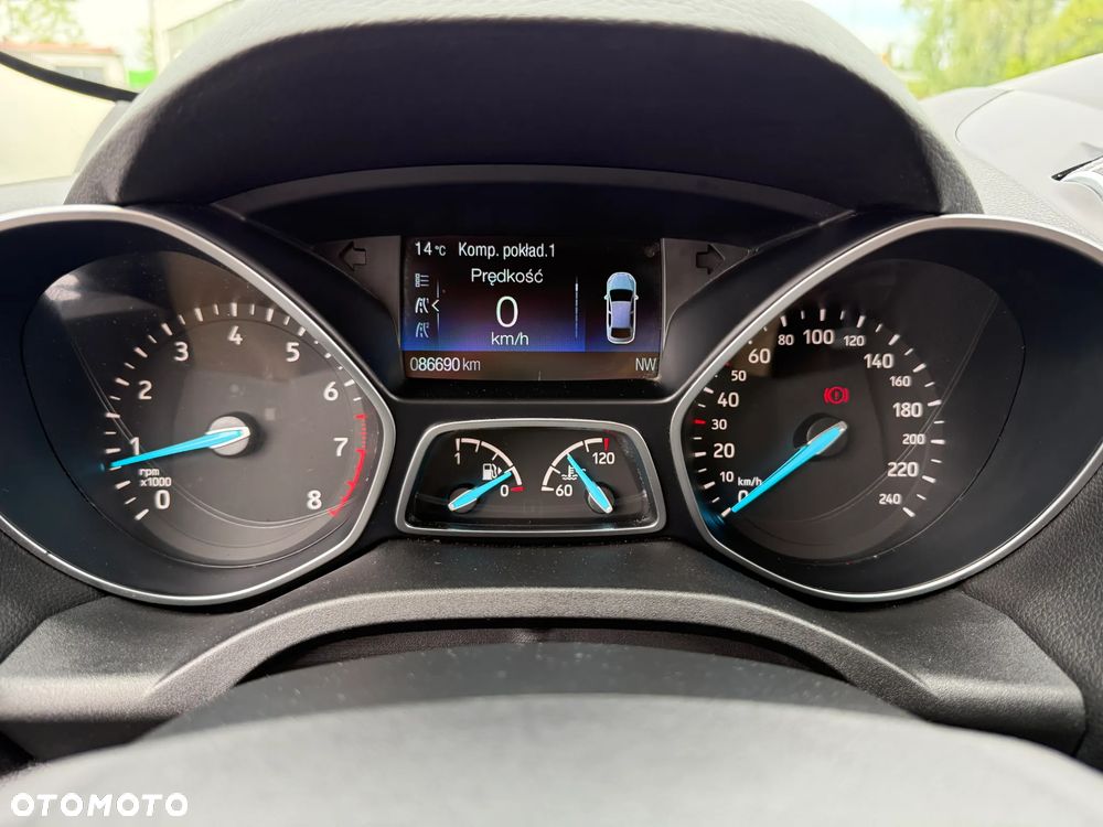 Ford Kuga 1.5 EcoBoost 2x4 Titanium - 15