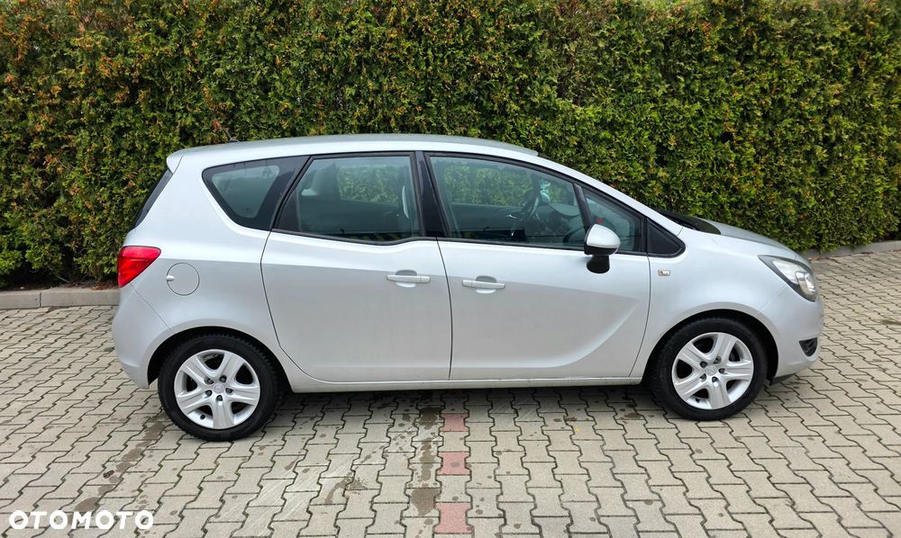 Opel Meriva - 13