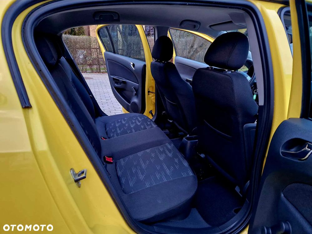 Opel Corsa 1.2 16V Color Edition - 21