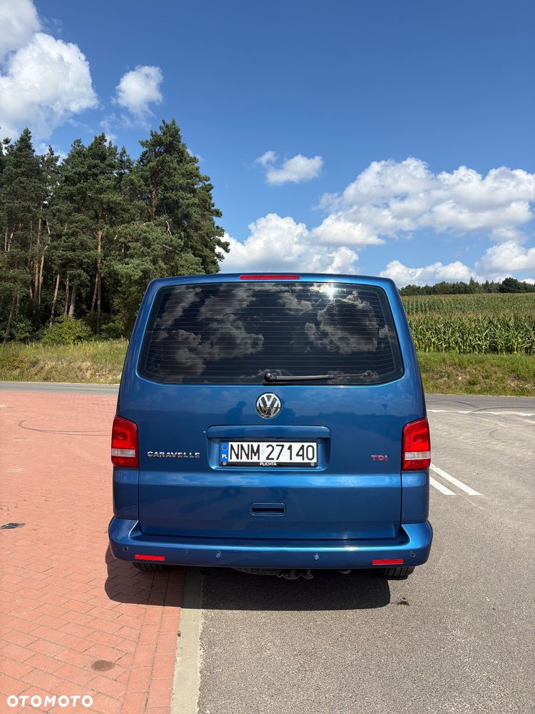 Volkswagen Caravelle - 4
