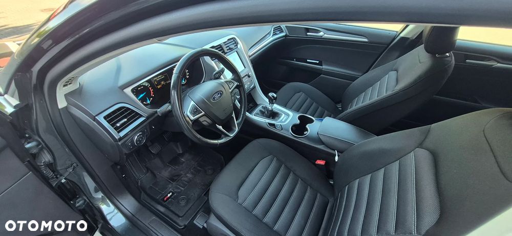 Ford Mondeo - 9