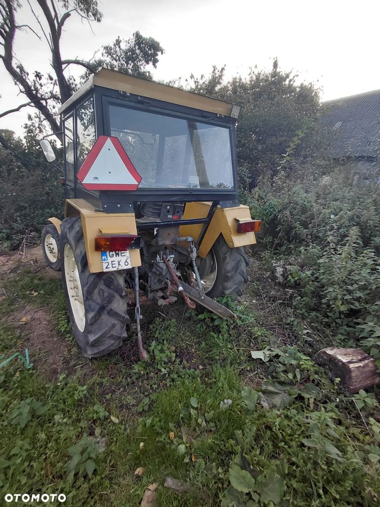 Ursus C330 - 3