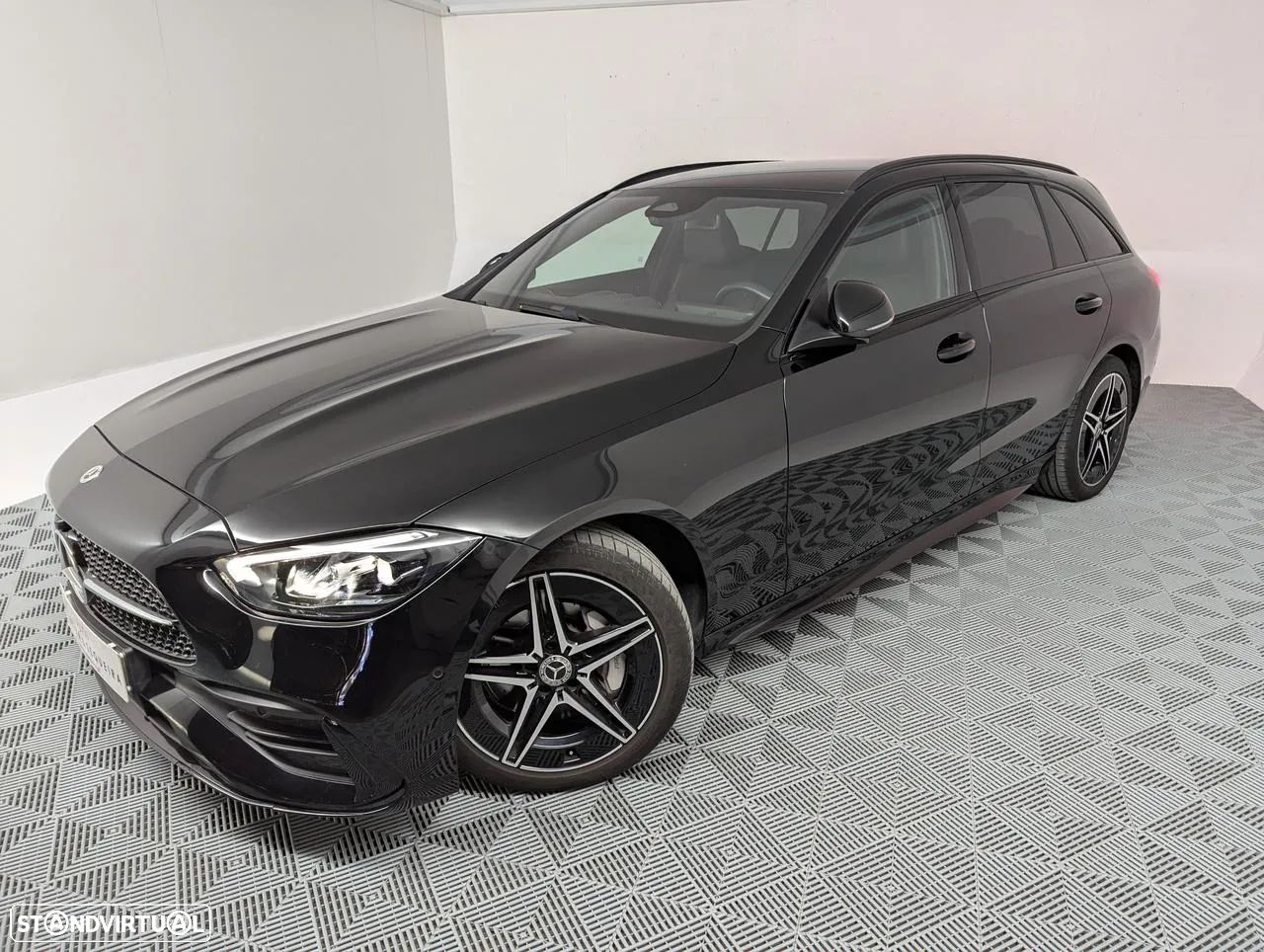 Mercedes-Benz C 300 d AMG Line - 1