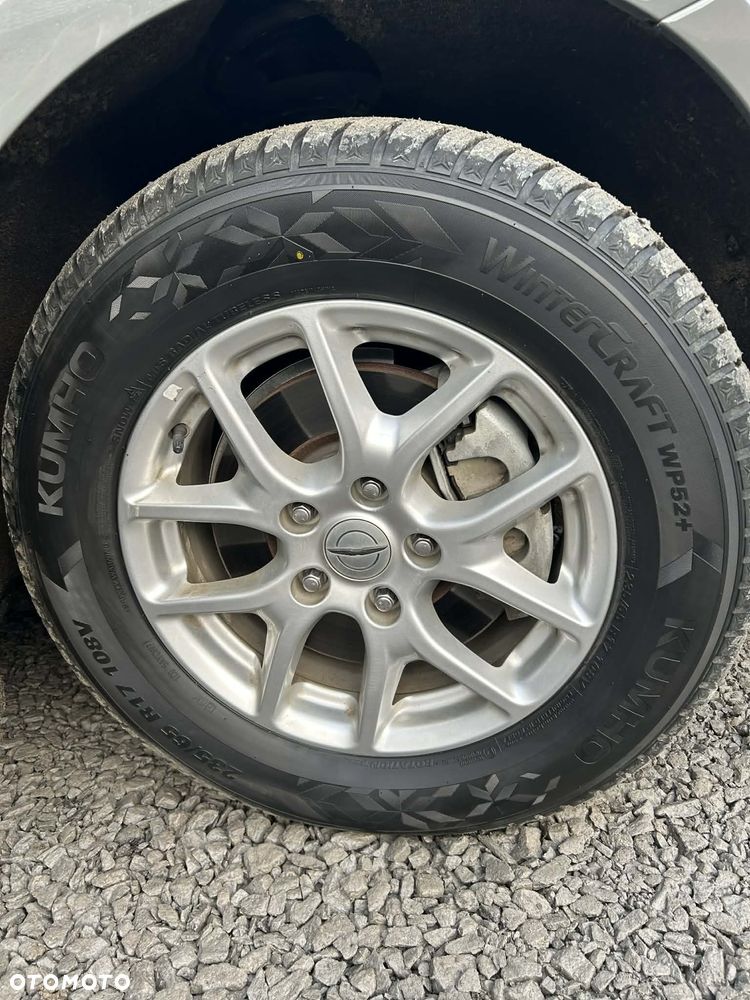 Chrysler Pacifica - 26