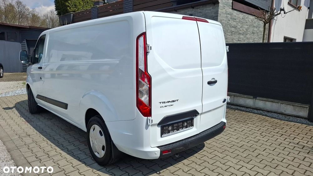 Ford TRANSIT CUSTOM - 4