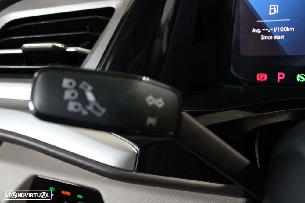 VW Multivan 2.0 TDI Style DSG - 21