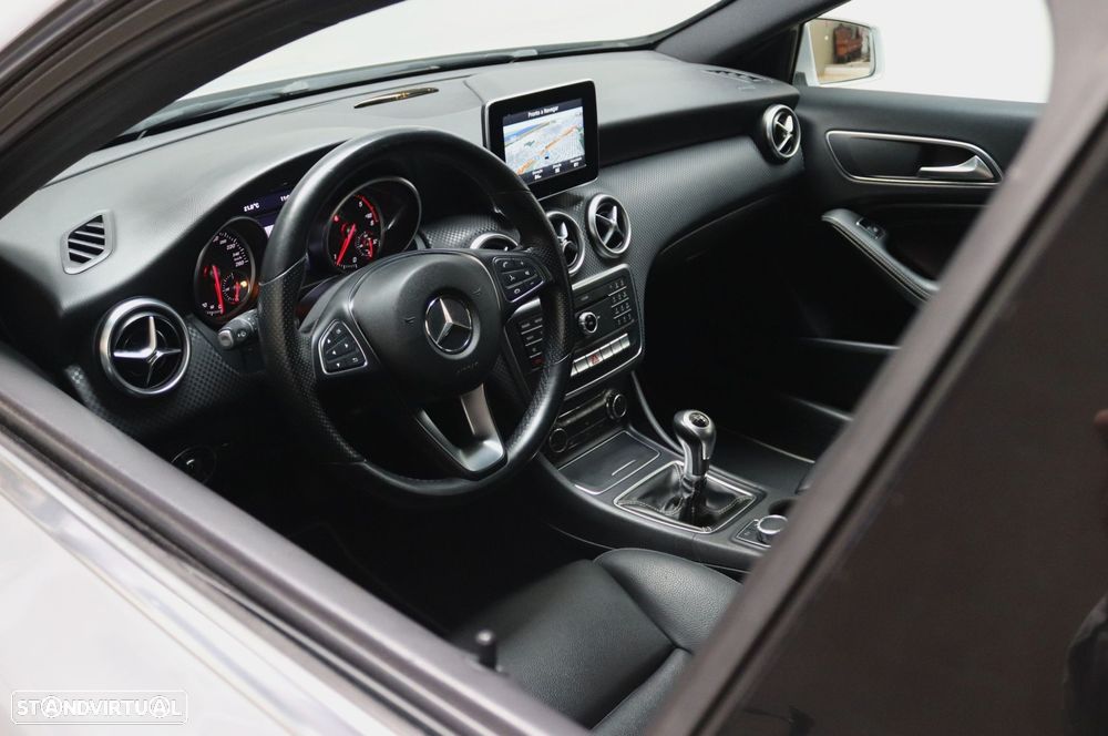 Mercedes-Benz A 180 CDI BE Urban - 10