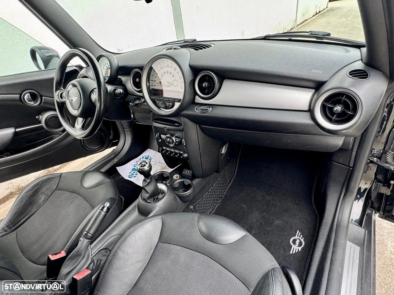 MINI 3 Portas One D - 9