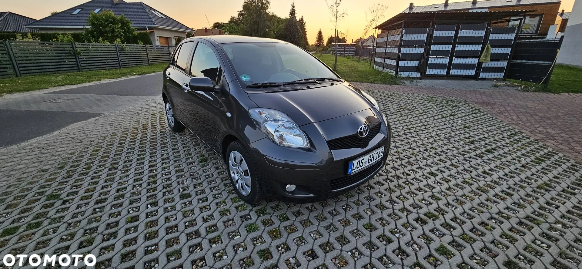 Toyota Yaris 1.33 Dynamic - 3