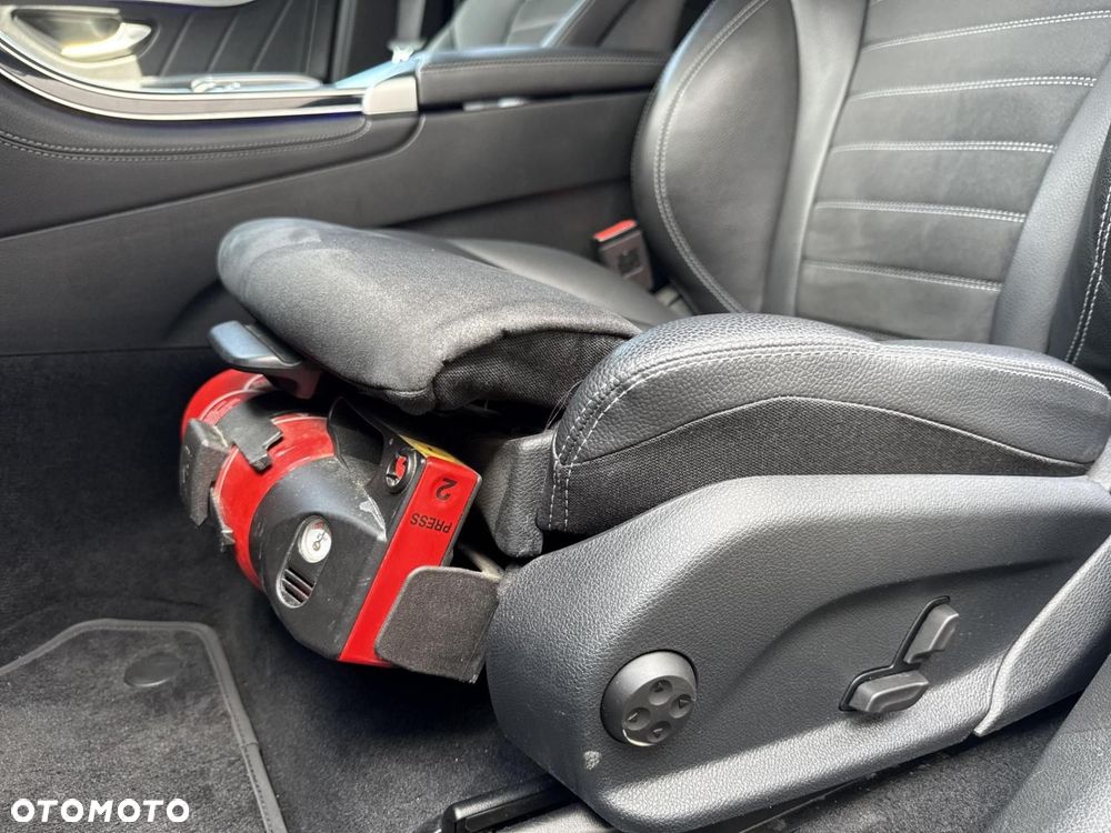 Mercedes-Benz GLC - 18