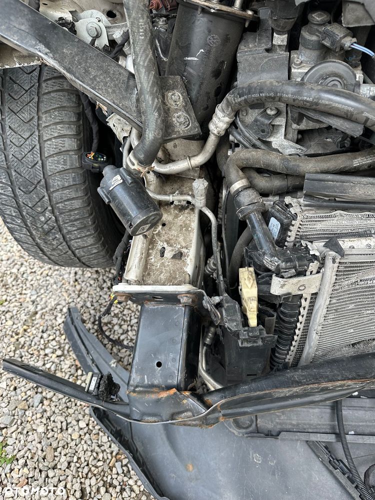 Volkswagen Arteon 2.0 TDI SCR Elegance DSG - 26