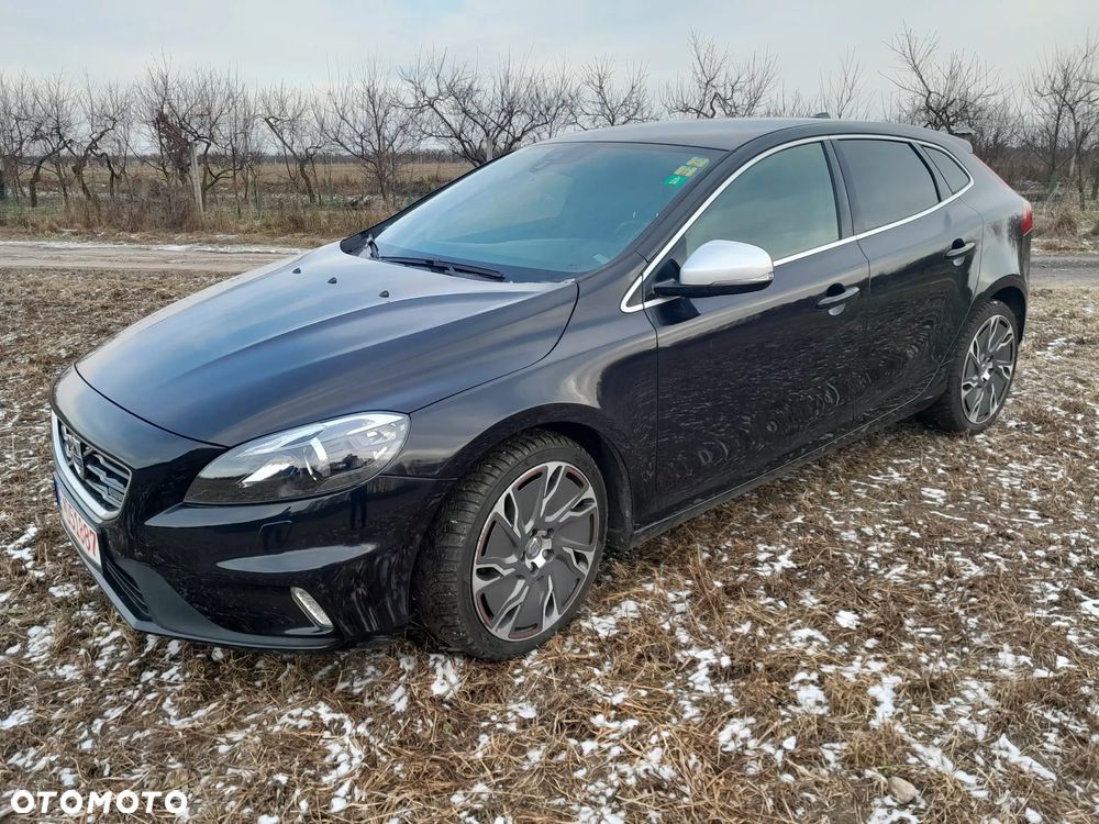 Volvo V40 D3 R Design - 2