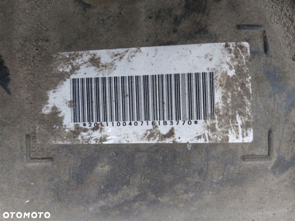 Zbiornik paliwa  BAK Toyota Verso-S 1.4B  2010-2015 R - 7