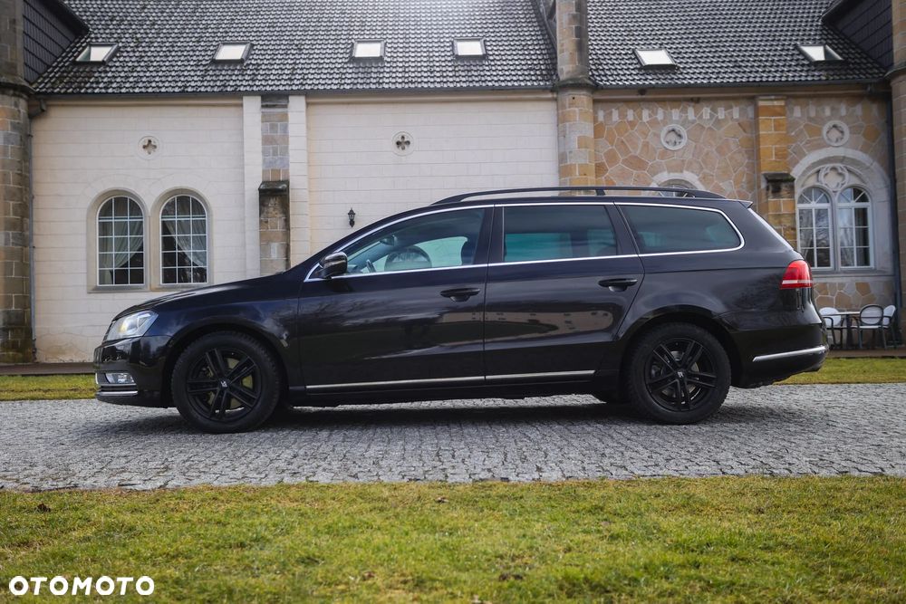 Volkswagen Passat 2.0 TDI 4Motion DSG BlueMotion Tech Highline - 8