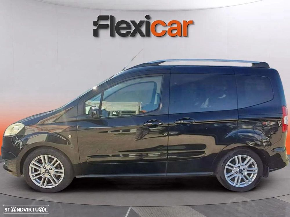 Ford Tourneo Courier 1.0 EcoBoost Titanium - 4