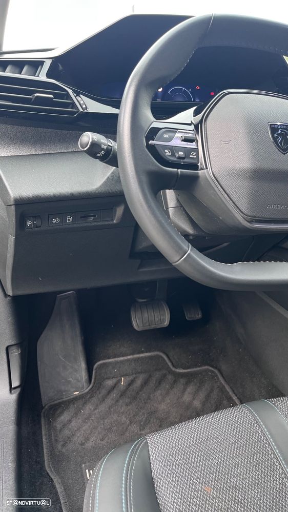 Peugeot 308 1.6 Hybrid Allure e-EAT8 - 9