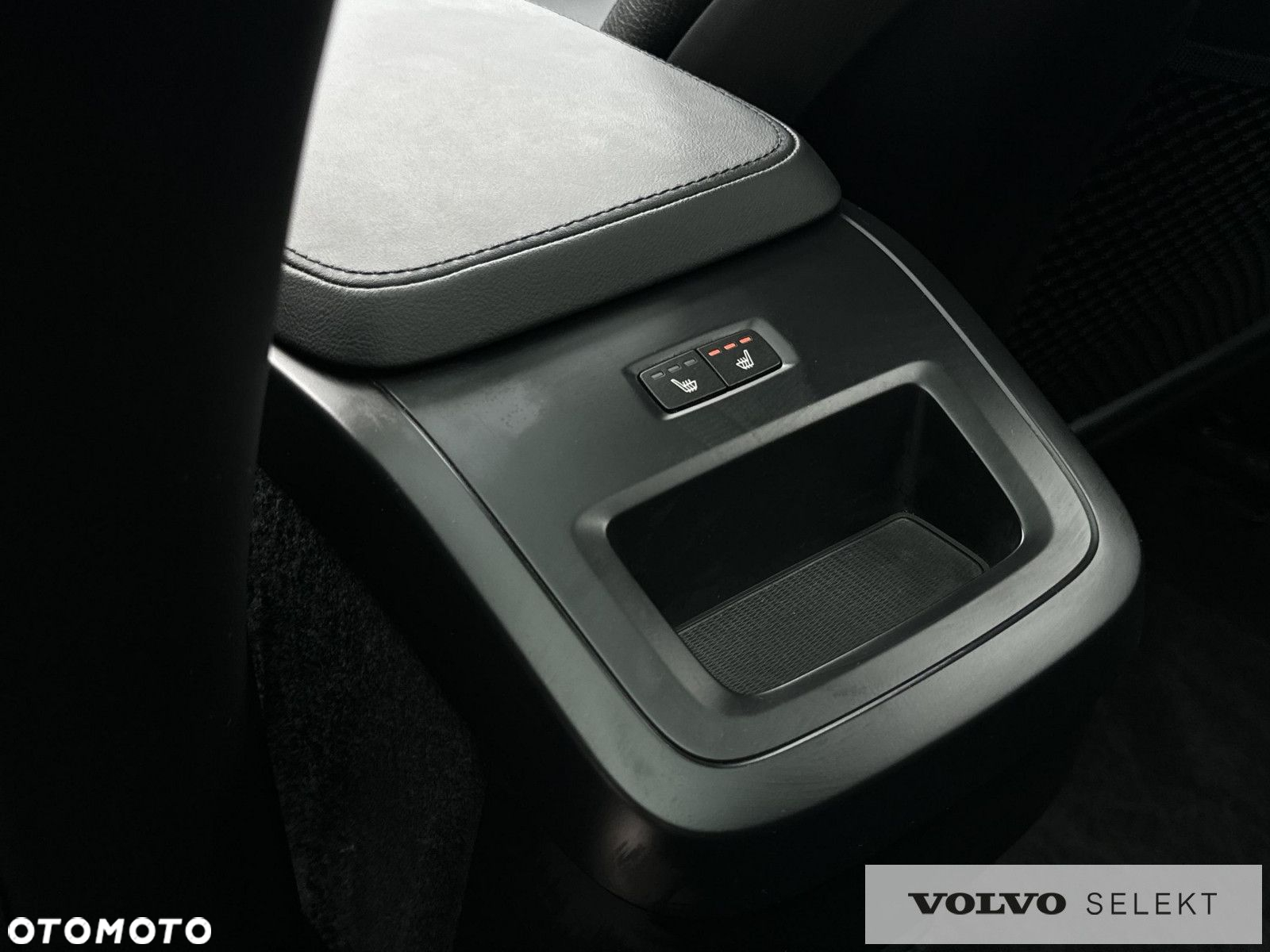 Volvo XC 90 - 23