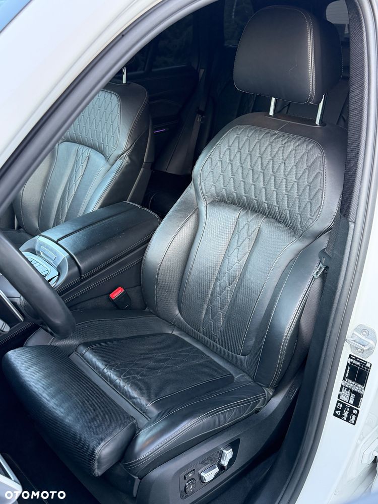 BMW X5 xDrive30d sport - 27