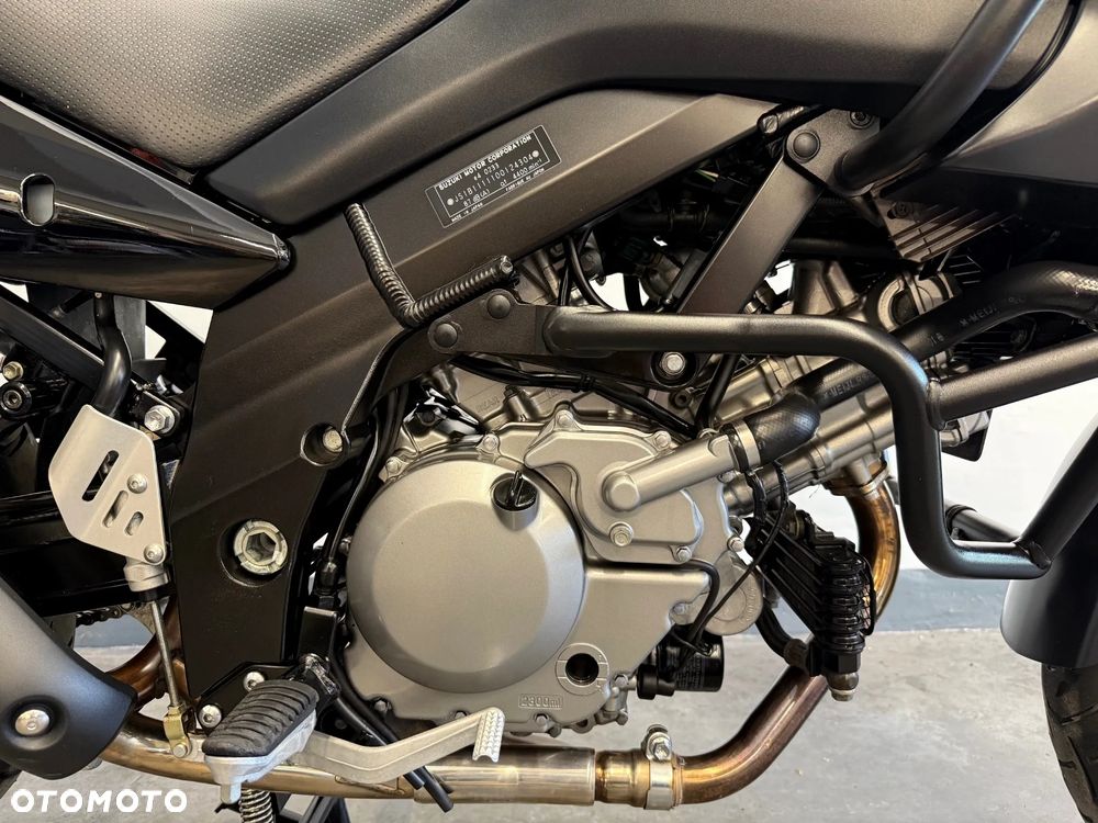 Suzuki V-STROM - 13