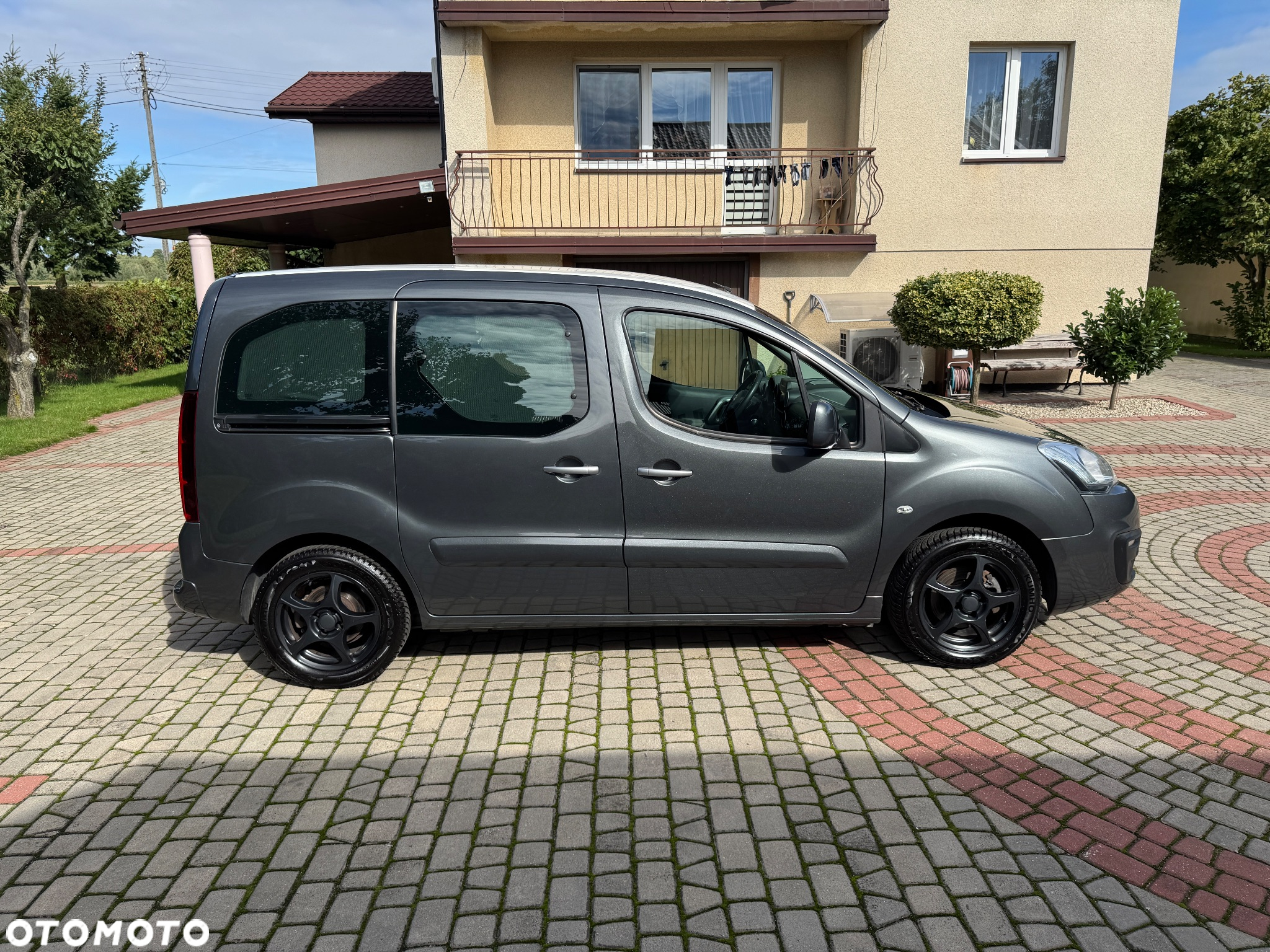 Citroën Berlingo Multispace BlueHDi 100 SELECTION - 16