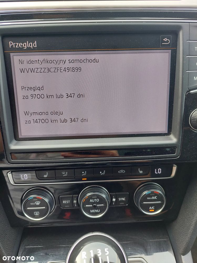 Volkswagen Passat - 21