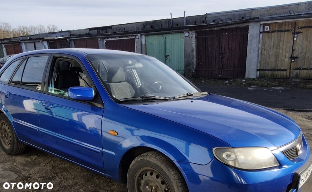 Mazda 323F - 2