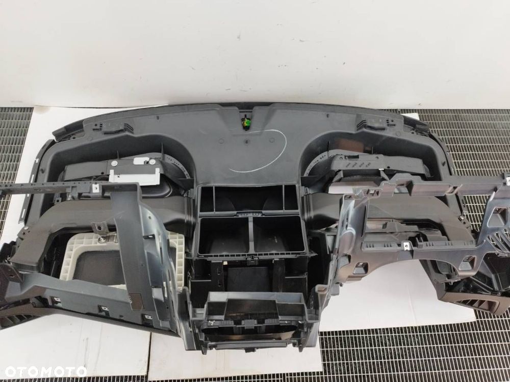 KONSOLA DESKA FORD TRANSIT CONNECT MK2 II EUROPA LIFT 2021 - 11