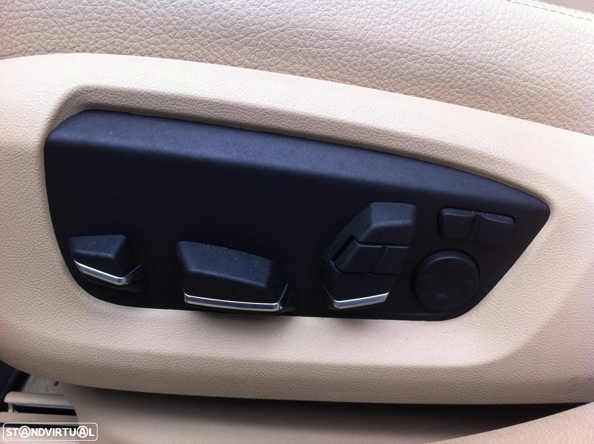 BMW 750 Ld xDrive - 14
