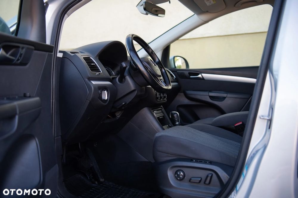 Volkswagen Sharan 2.0 TDI Comfortline DSG - 7