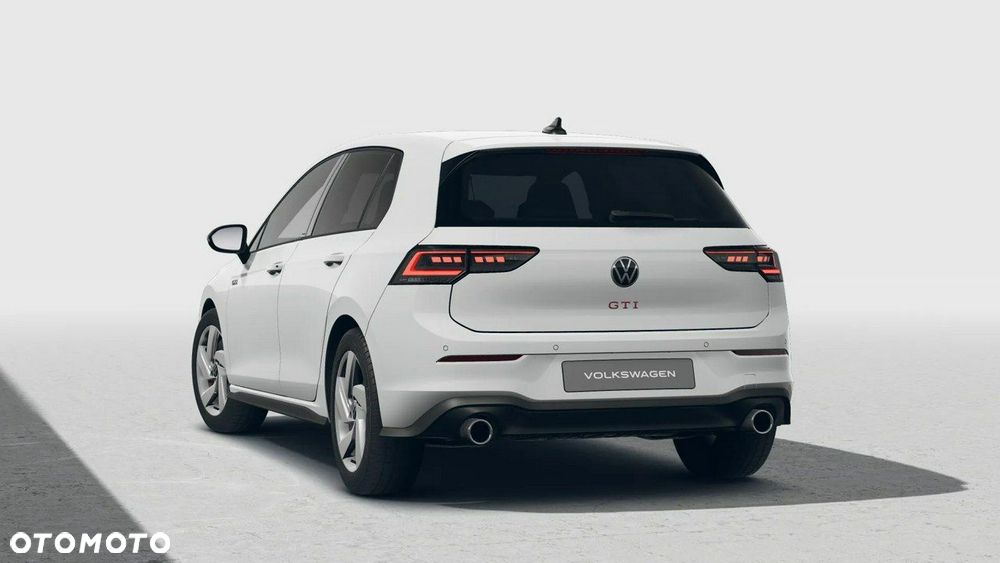 Volkswagen Golf - 4