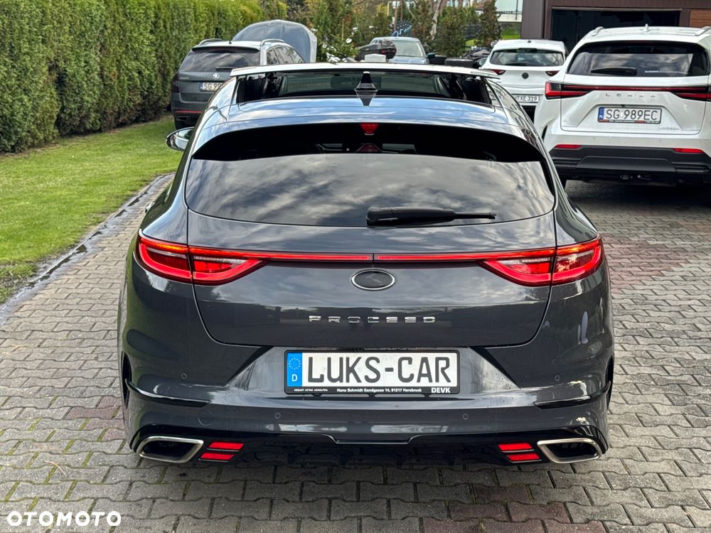 Kia ProCeed 1.6 T-GDI GT - 4