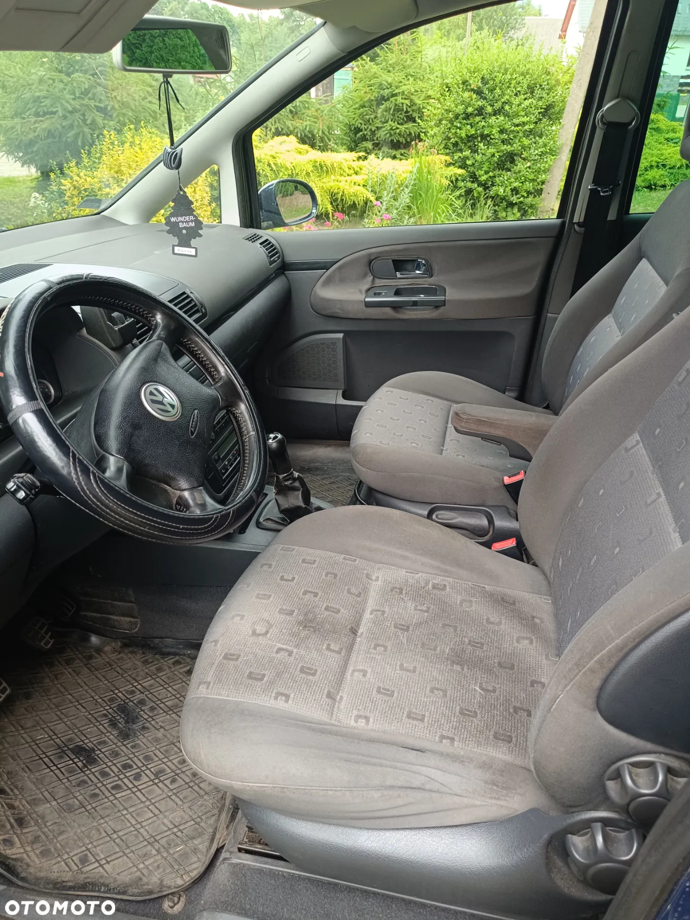 Volkswagen Sharan - 11
