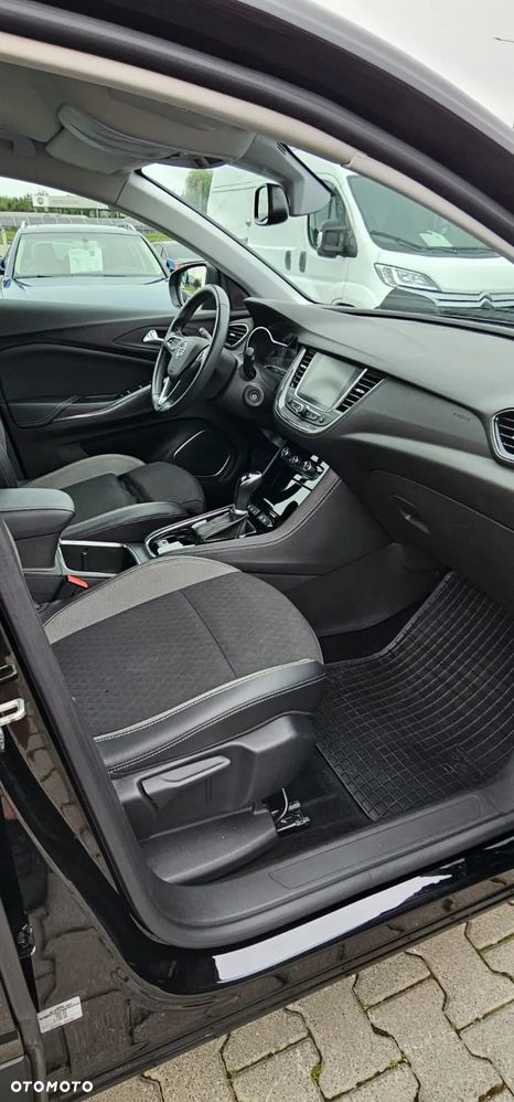 Opel Grandland X - 27